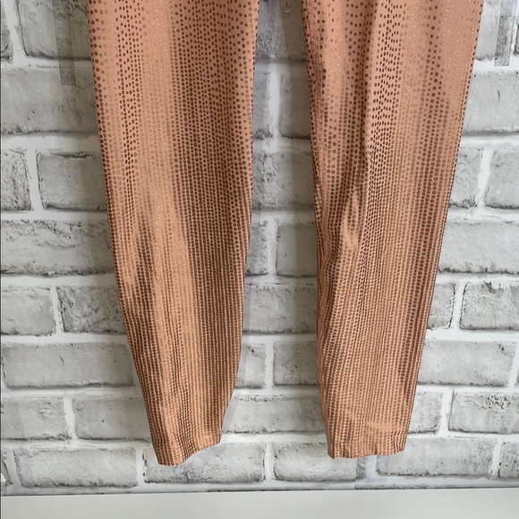 Beyond Yoga Pink with Gold Dots High-Rise Leggings Size S - Picture 5 of 9